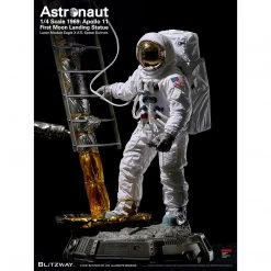 Apollo 11 Collectible 2021 Blitzway 1/4 Scale 1969 Astronaut Moon Landing Statue